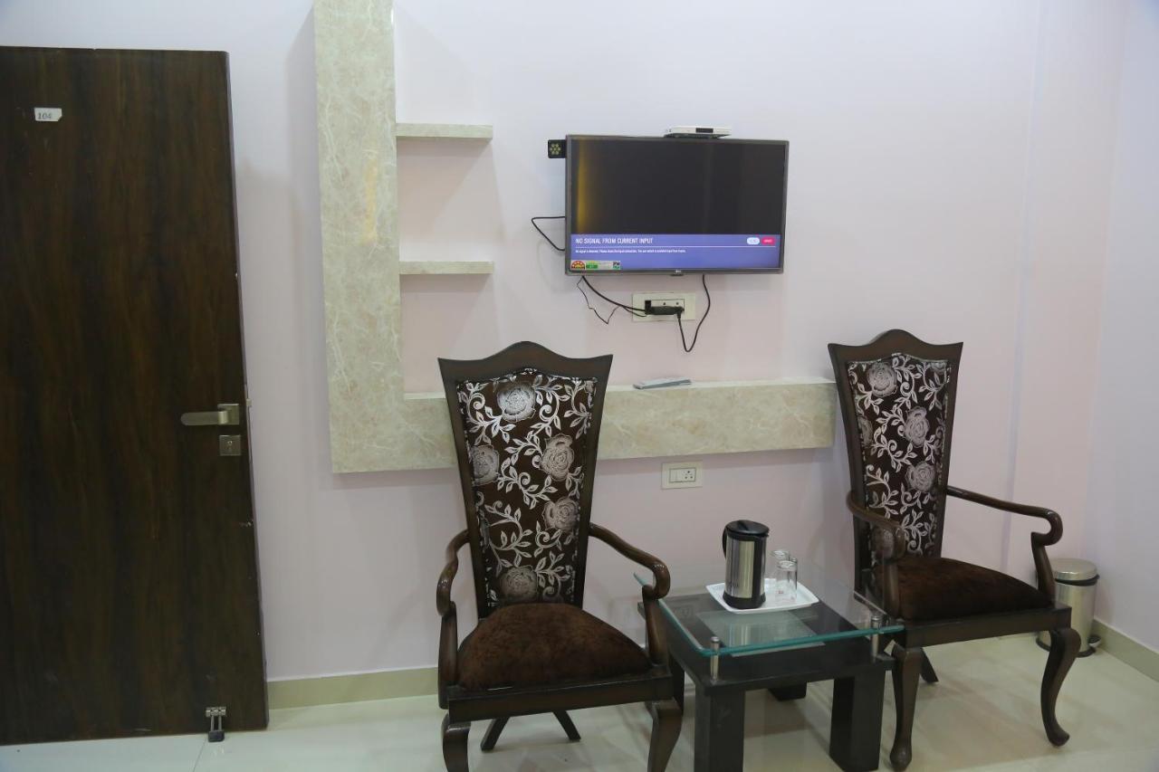 Hotel Golden Dreams Амритсар Экстерьер фото