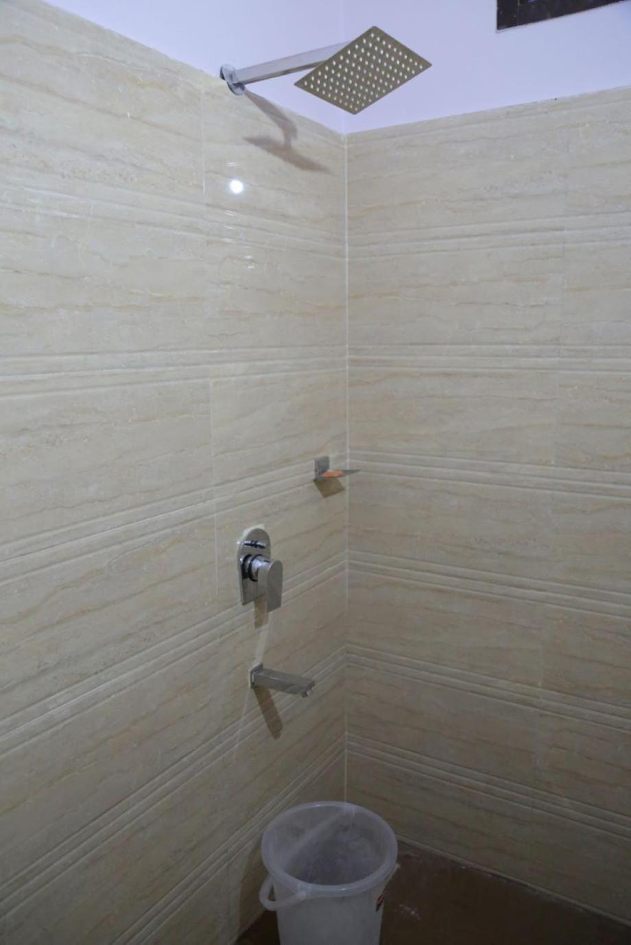 Hotel Golden Dreams Амритсар Экстерьер фото