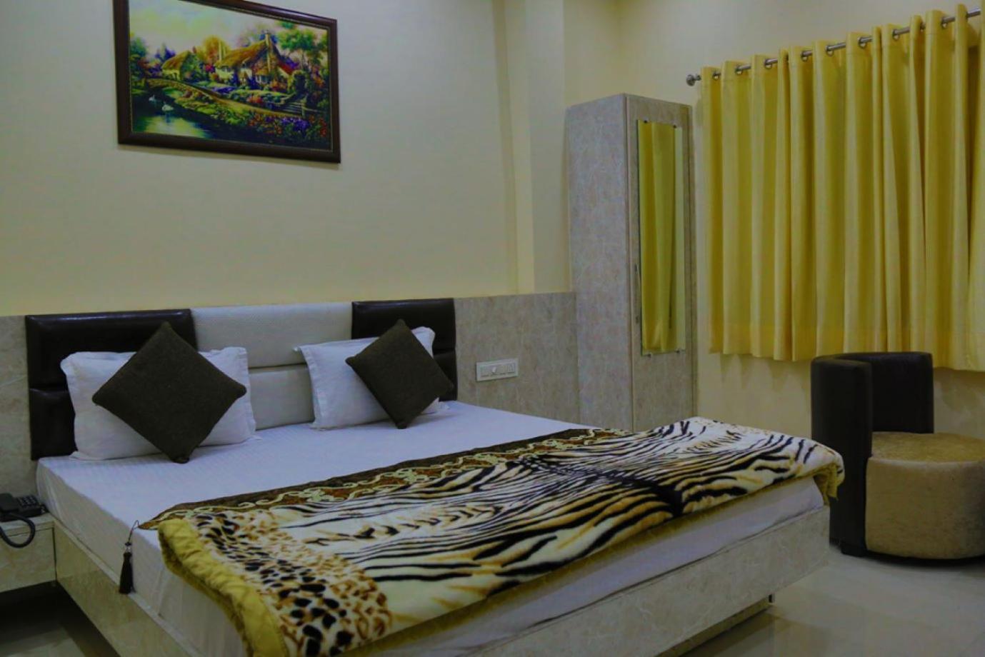 Hotel Golden Dreams Амритсар Экстерьер фото